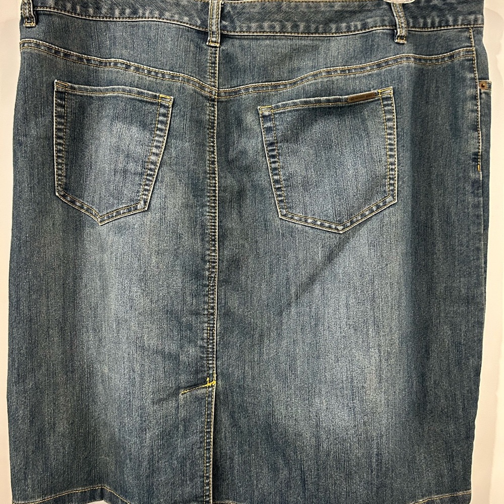 Michael Kors Blue Denim Skirt - Picture 2 of 4
